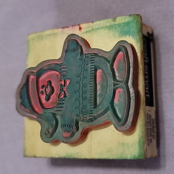 Penguin Character Rubber Stamp - Picture 2 of 4